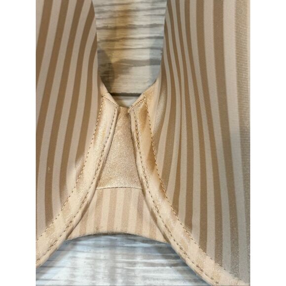 Playtex Secrets Perfectly Smooth Full-Coverage Underwire Bra Size 36DD - Picture 5 of 14